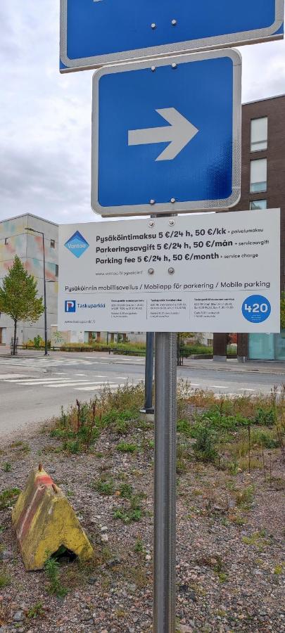 Apartament Ruby Studio 5Min To Vantaa Airport And 20Min To Helsinki Center Zewnętrze zdjęcie